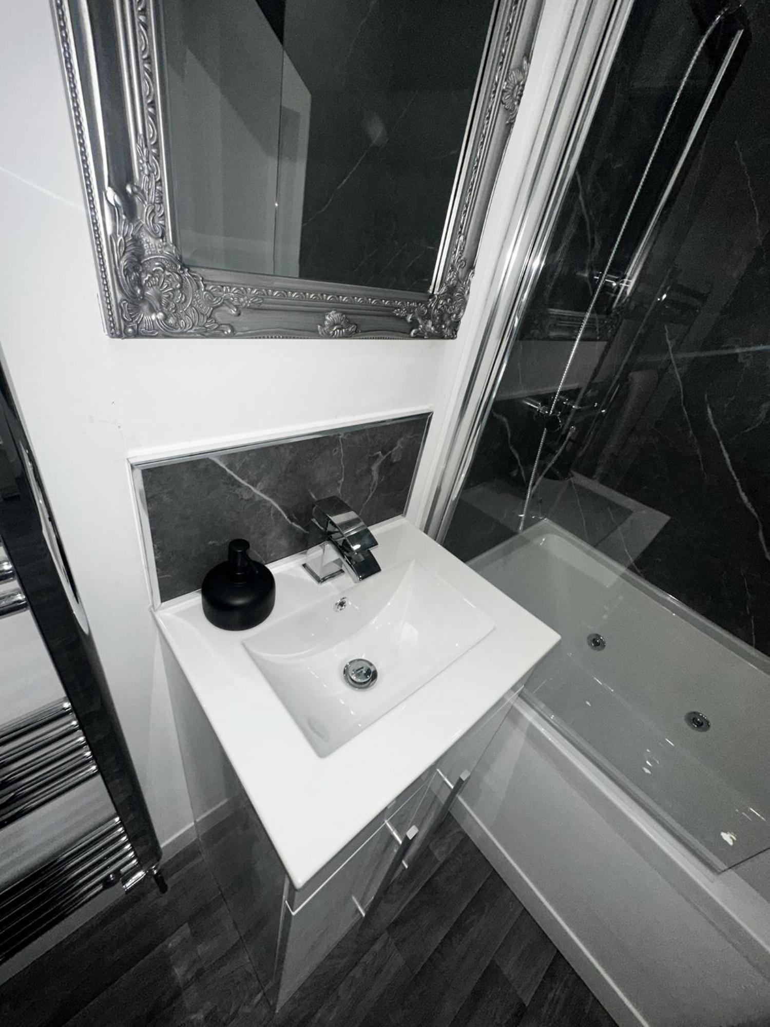New Osborne Luxury Hottub And Jacuzzi Suites แบล็คพูล ห้อง รูปภาพ